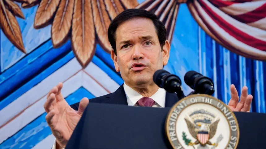 Gira de Marco Rubio por América Latina inicia en Colombia