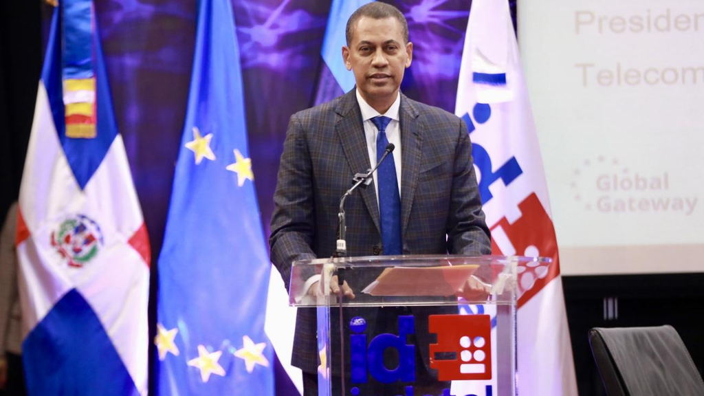 Indotel recibirá RD$44 millones para planificar el uso de frecuencias de telecomunicaciones