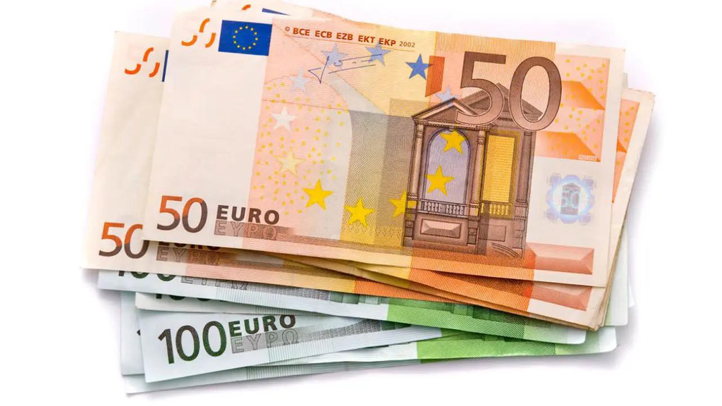 Euro abre a RD$68.74 en República Dominicana, según reporte cambiario