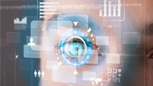 Policía utiliza tecnología para identificar prófugos y vehículos vinculados a delitos